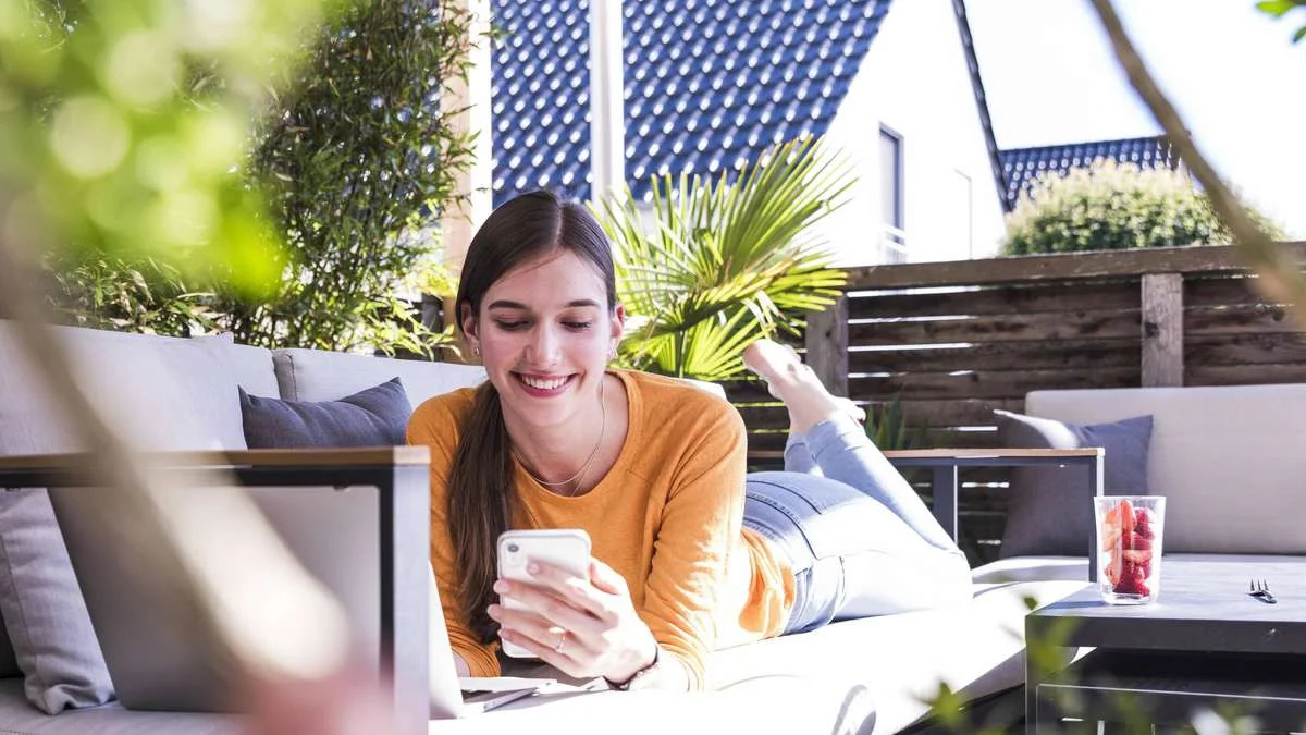 Vakantie op het balkon – zo maak je het buiten echt gezellig